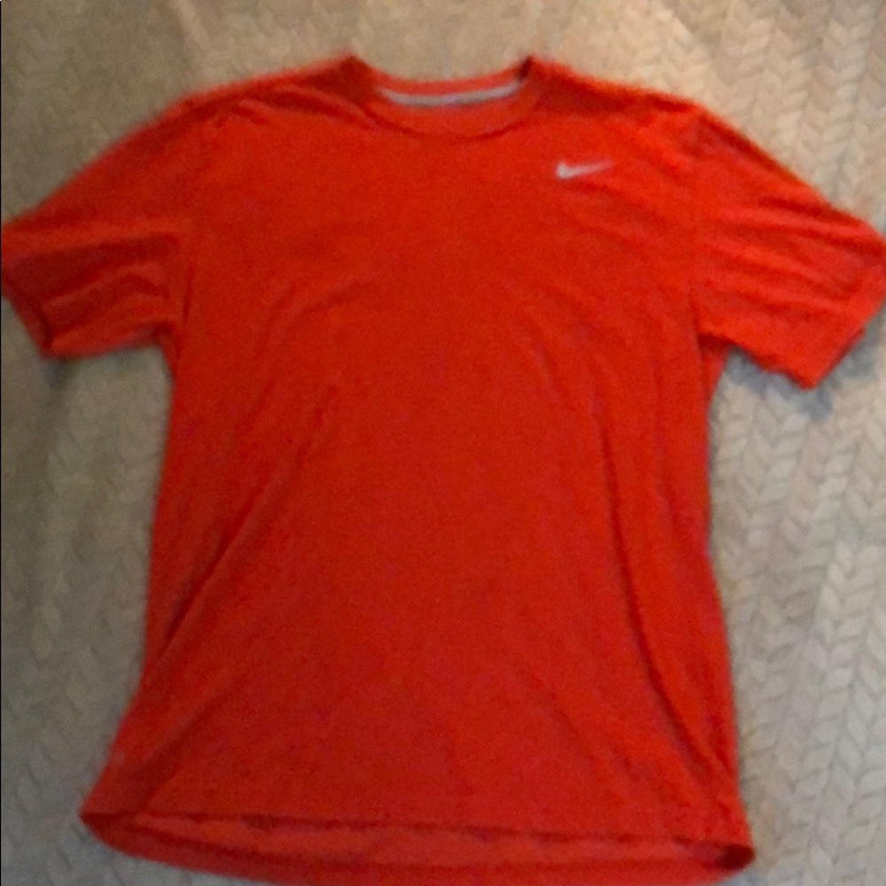 Nike T-shirt orange